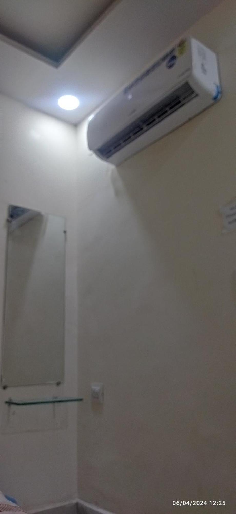 Shree Gajlaxmi Hotel Walking Distance From Mahakaleswar Ujjain Extérieur photo